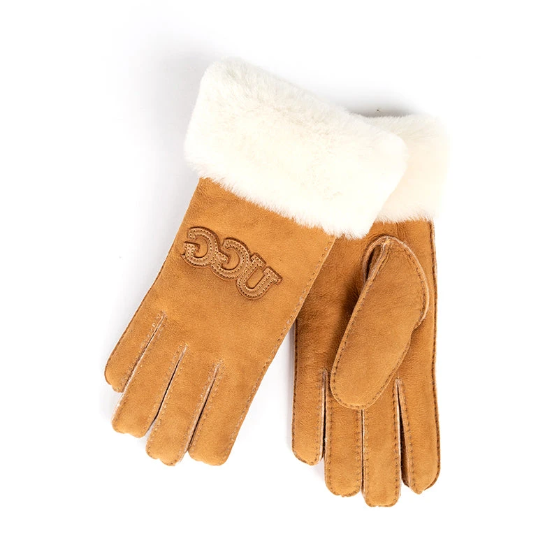 UGG Premium Sheepskin Logo Gloves 1 UGG Premium Sheepskin Logo Gloves