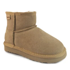 Ultimate Sheepskin Kid's Mini Classic Boots -UGG Originals Shop 2 9aa02a25 5c9f 4923 b0b3 8ba11d8051c7