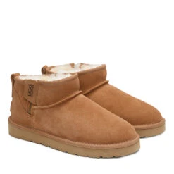 UGG Mini Atasha Zip Boots 8 UGG Mini Atasha Zip Boots -UGG Originals Shop 4 7b947546 5f96 44d6 a14a aa20dce55944