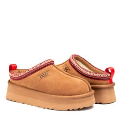 UGG Supreme Tash Platform Slippers -UGG Originals Shop 4 d27b5b13 65cc 40e1 ab71 cbfa73fb059a
