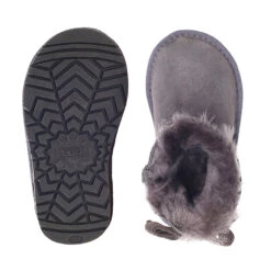 UGG Kids Mini Bow -UGG Originals Shop 5 b112f20d 16af 4907 89a0 234336e0ad59