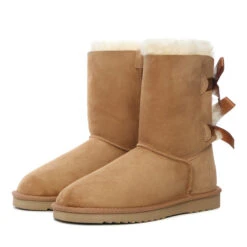 UGG Premium Short Bow Boots -UGG Originals Shop C4 80a29e35 7a36 4029 a366 09508ceb40ec