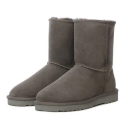 UGG Premium Traditional Classic Boots -UGG Originals Shop G4 fd1205cb 8deb 47f4 9e48 dc328a55675d