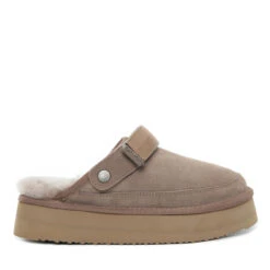 UGG Clogg Wool Platform Scuff -UGG Originals Shop ab1 544ec723 ecb3 44eb bbad 26f0092ce9e6