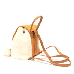 UGG Premium Backpack Pom 17 UGG Premium Backpack Pom -UGG Originals Shop c3 6eaa24df 0b52 464a aeb9 c3724f5cfe22