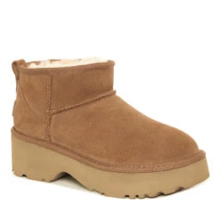 UGG Premium Heights Boots 12 UGG Premium Heights Boots -UGG Originals Shop c3 d81c7bc1 fd5d 4c4c b497 02381feea204