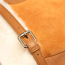 UGG Premium Backpack Pom 19 UGG Premium Backpack Pom -UGG Originals Shop c5 2a0e0d4e 6db7 4199 96a4 040acbd7f0dc