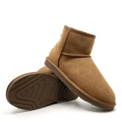 UGG Rence Mini Boots -UGG Originals Shop c5 b2abac0f d40e 41ea bded 4707eadbc9fa