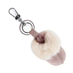 UGG Supreme Scuff Keyring -UGG Originals Shop dp2 a6762311 c2b0 4090 a3f6 08fcd7efd383