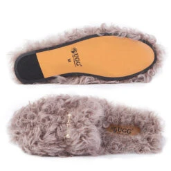 UGG Fluffy Teddy Flats -UGG Originals Shop dp5 2cbb9849 f678 4265 93f7 f1e81f1074d4