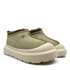 UGG Adjustable Platform Slipper 25 UGG Adjustable Platform Slipper -UGG Originals Shop m5 368291d1 7c18 4992 a1c4 bcc18ad72124