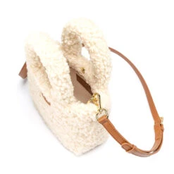 UGG Premium Mini Fluffy Bag 11 UGG Premium Mini Fluffy Bag -UGG Originals Shop n3 b95c9381 04cd 4599 bae8 7c7d7f1570bb