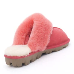 UGG Premium Ladies Scuff 16 UGG Premium Ladies Scuff -UGG Originals Shop r2 6d38a5a5 11d7 48cd bf99 ca5d48834581