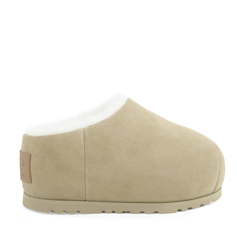 UGG Ultimate Mini Den Slippers 6 UGG Ultimate Mini Den Slippers - Image 6