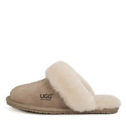UGG Premium Traditional Scuff 36 UGG Premium Traditional Scuff -UGG Originals Shop s2 d101c4cf 3324 4c40 9a34 6b6385eba1ff