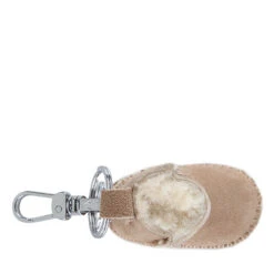UGG Supreme Boots Keyring -UGG Originals Shop s2 f3e4082e 407b 4f44 9d69 ae10526cefd2