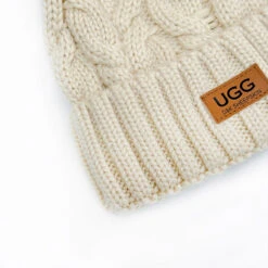 UGG Platinum PomPom Beanie -UGG Originals Shop s3 34af081b b54a 48f6 88fe 9be20dd7e379