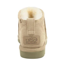 UGG Premium Mini Trish Boots -UGG Originals Shop s4 f96d1c84 bfb9 448c 995c a58f756cbbda