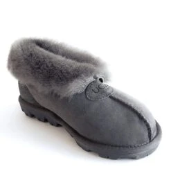 Ace Ugg Slippers 18 Ace Ugg Slippers -UGG Originals Shop ugg ace slippers 448222