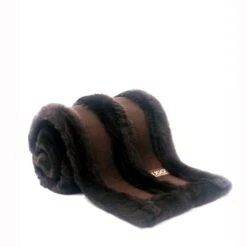 UGG Double Cuff Sheepskin Scarf 9 UGG Double Cuff Sheepskin Scarf -UGG Originals Shop ugg double cuff sheepskin scarf 394056