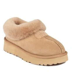 UGG Kathryn Supreme Platform Slippers -UGG Originals Shop ugg kathryn supreme platform slippers 805975