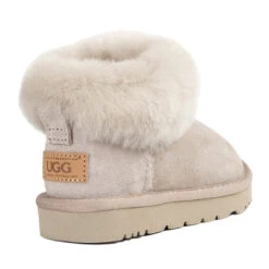 UGG Kid's Mini Classic Fluff Boots -UGG Originals Shop ugg kids mini classic fluff boots 740982