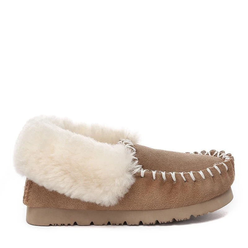 UGG Premium Traditional Kid's Moccasins 1 UGG Premium Traditional Kid's Moccasins