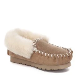 UGG Premium Traditional Kid's Moccasins 17 UGG Premium Traditional Kid's Moccasins -UGG Originals Shop ugg premium traditional kids moccasins 934780