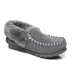 UGG Premium Traditional Moccasins -UGG Originals Shop ugg premium traditional moccasins 441954