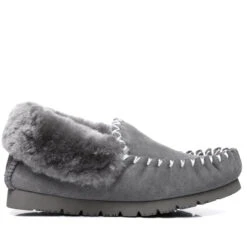 UGG Premium Traditional Moccasins -UGG Originals Shop ugg premium traditional moccasins 837885