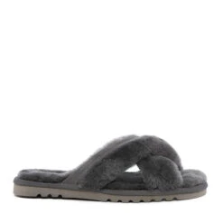 UGG Reggie Crossover Slides -UGG Originals Shop ugg reggie crossover slides 110829