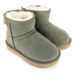 Ultimate Sheepskin Kid's Mini Classic Boots -UGG Originals Shop ultimate sheepskin kids mini classic boots 960655