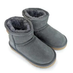 Ultimate Sheepskin Kid's Mini Classic Boots -UGG Originals Shop ultimate sheepskin kids mini classic boots 978420